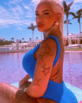 Laura bb