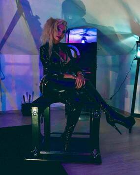 Dominatrice Morgane