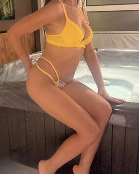 Douce Laura