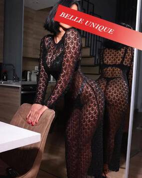 Belle Unique ~ cherche masseuse