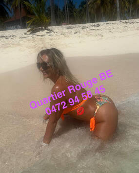 ILONA  MATURE - MILF