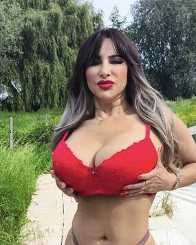 Myrella Melo
