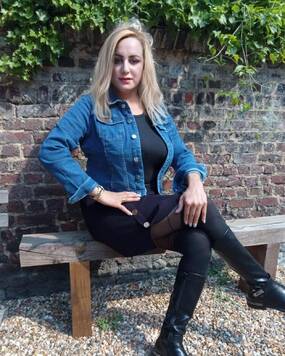 Lucie coquine