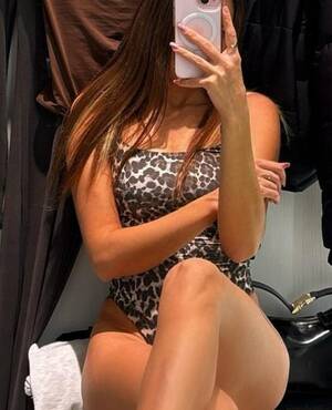 Belle Unique ~ Inès