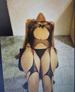 Belle beurette domina