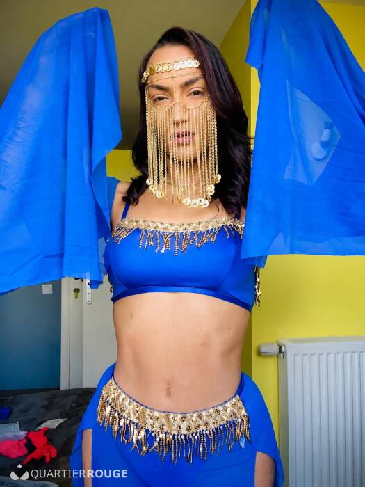 Kiara Kiss (Photo)