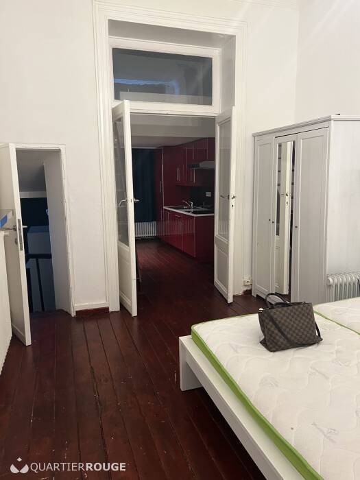 Studio Chambre  LOUER  IXELLES Bruxelles (Photo)