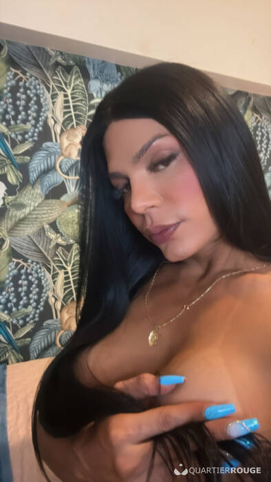 Dafynne Silva (Photo)