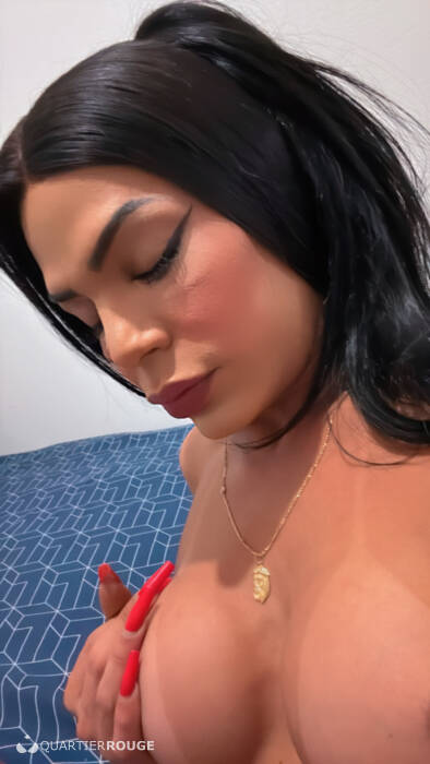 Dafynne Silva (Photo)