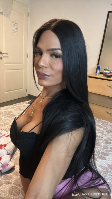 Dafynne Silva (Photo)