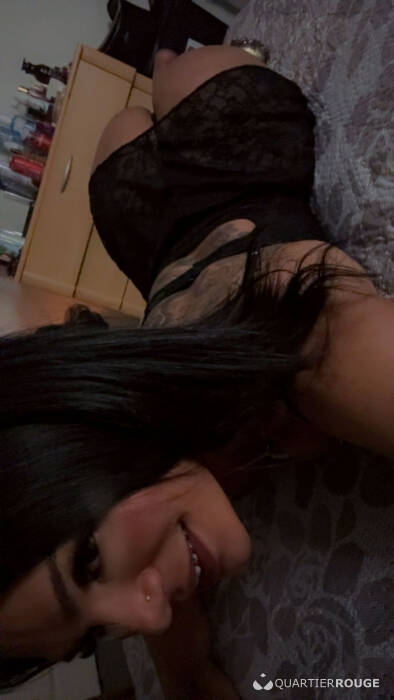 Dafynne Silva (Photo)