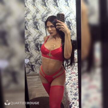 Dafynne Silva (Photo)