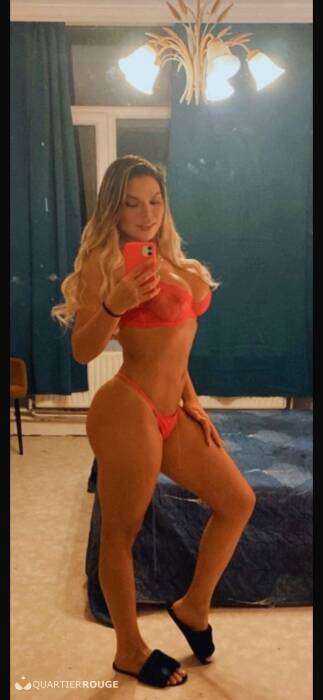 Sabrina Bertelone (Photo)