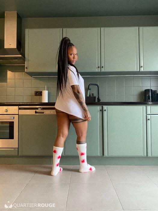 Carolina Cruz (Photo)