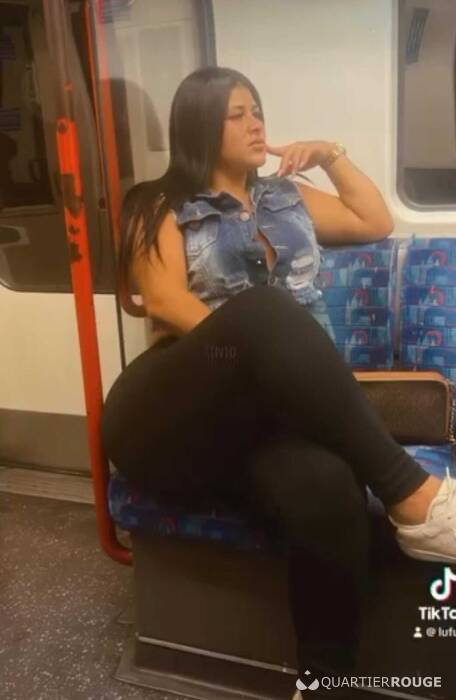 Charlotte SEXY (Photo)