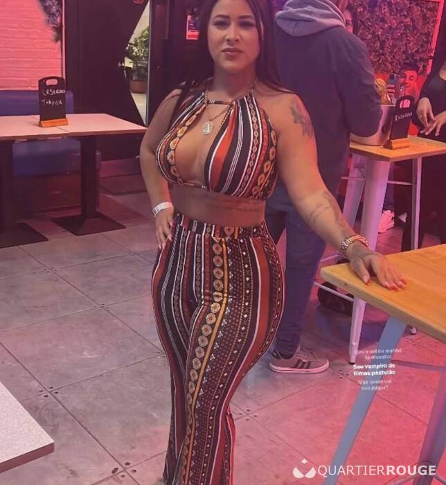 Charlotte SEXY HOT 69 (Photo)