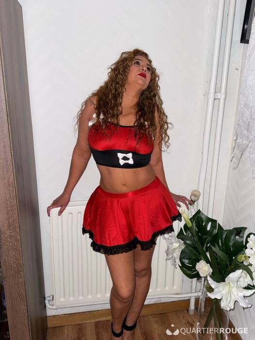 Thais déplacement aussi (Photo)