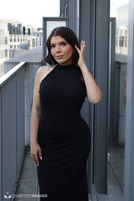 BIA BRAZILIAN GFE (Photo)