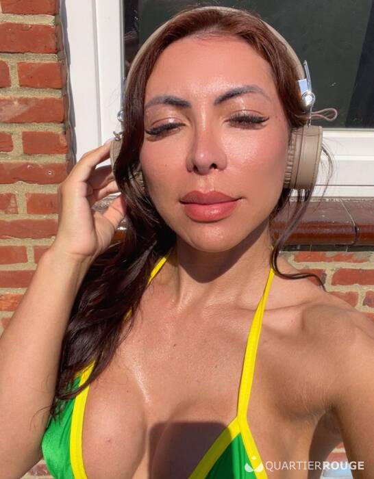 Rafaella andrade (Photo)