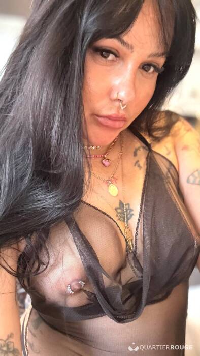 Julia (Photo)