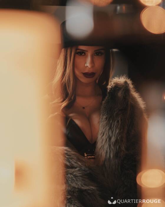 Maia (Photo)