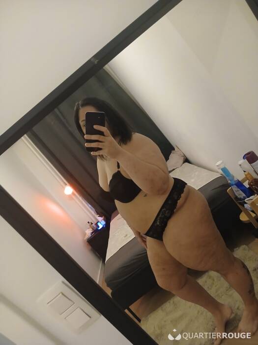Lili Latina (Photo)