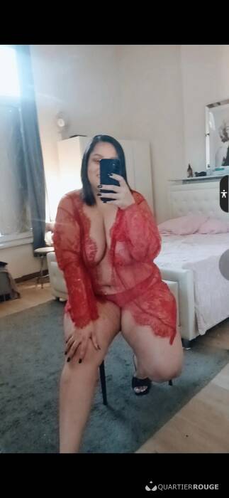 Liz Lili (Photo)