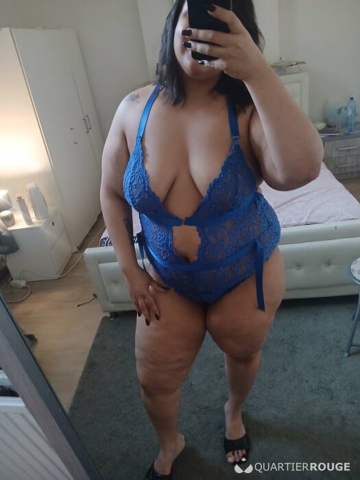 Liz Lili (Photo)