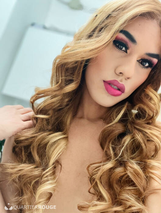 Adhara Garca (Photo)