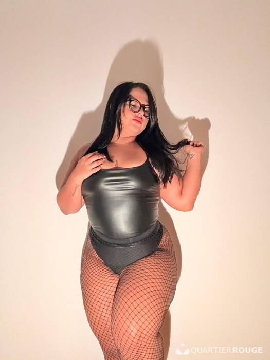 Isabella (Photo)