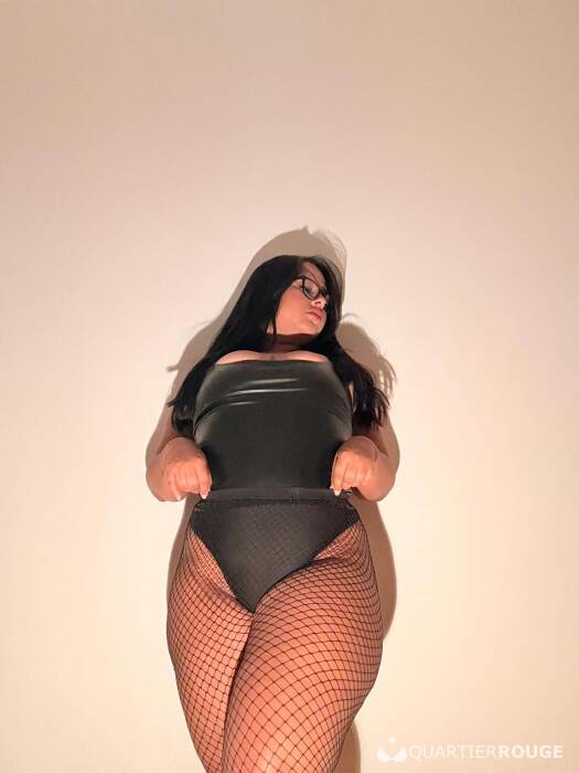 Isabella (Photo)