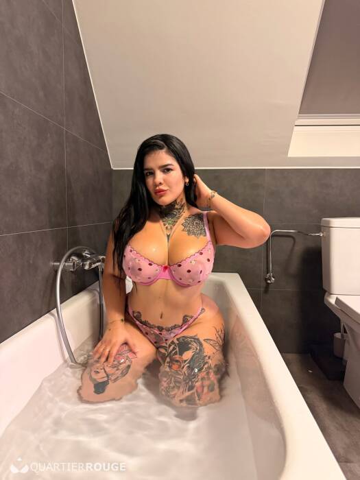 Sexy latina (Photo)