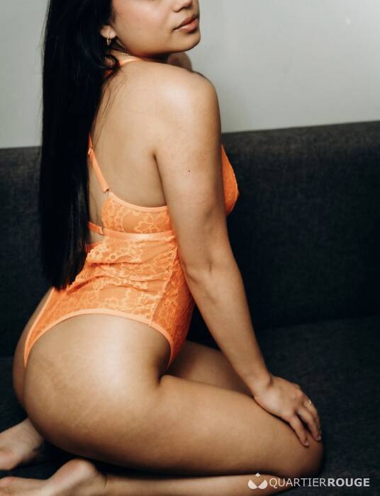 Sofia Super girlfriend (Photo)