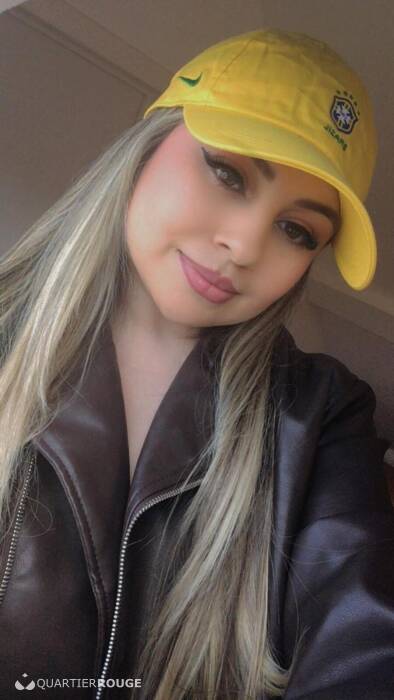 JULIANA (Photo)