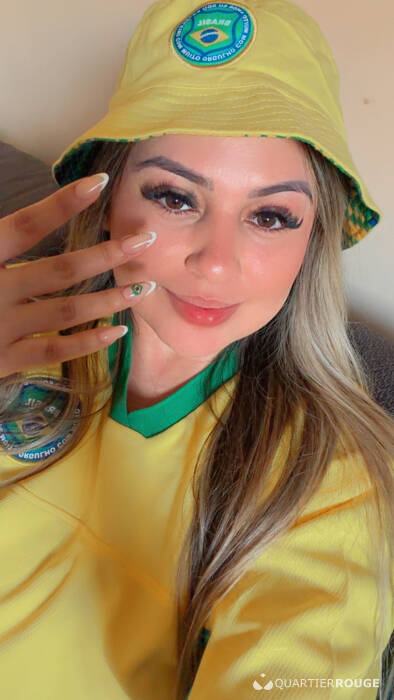 JULIANA Sexy (Photo)