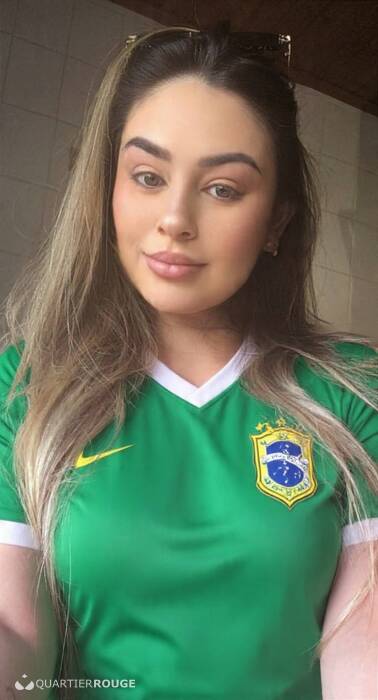 JULIANA Sexy (Photo)