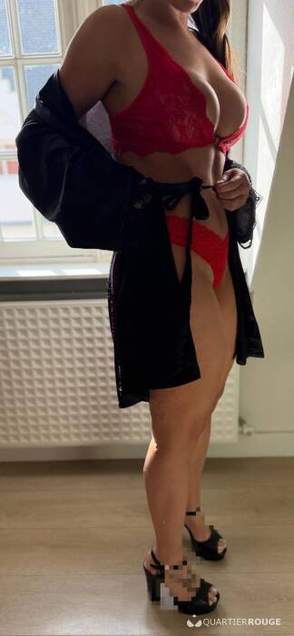 Natasha (Photo)