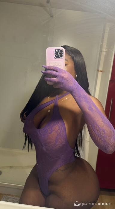 SARAH (Photo)