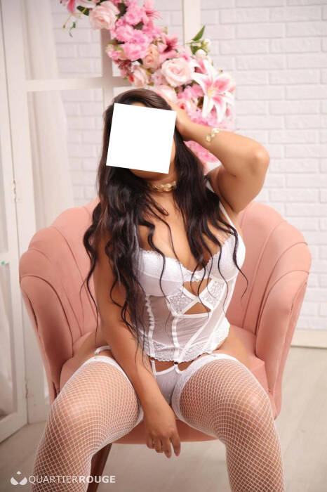 Elena (Photo)