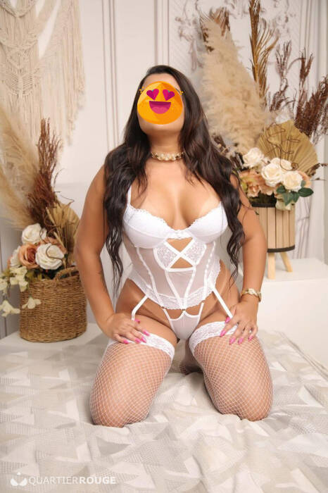 Elena (Photo)