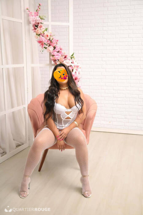 Elena (Photo)