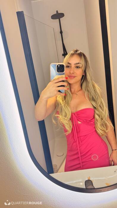 Melissa (Photo)