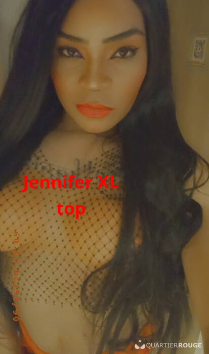 Jenifer TS hot (Photo)