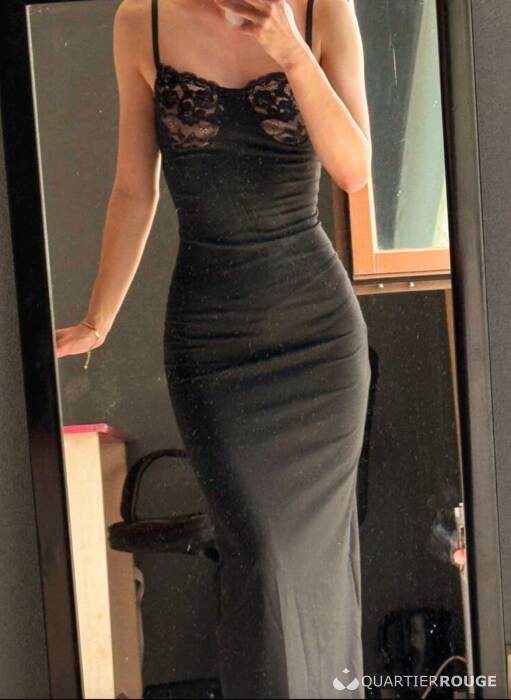 GIULIA SWEET (Photo)