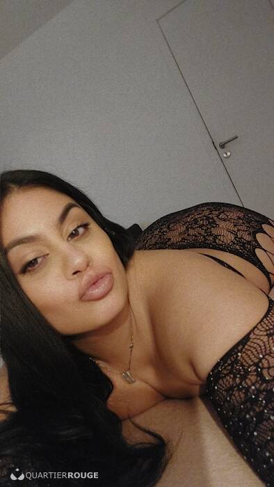 Nikki (Photo)