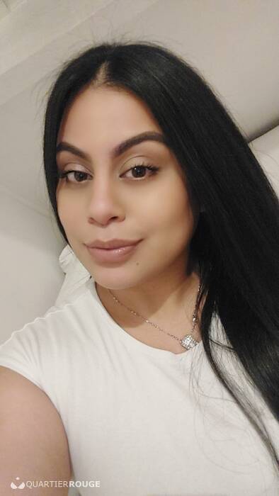 Nikki (Photo)