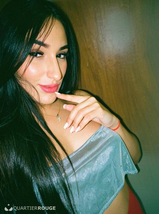 KARINA (Photo)