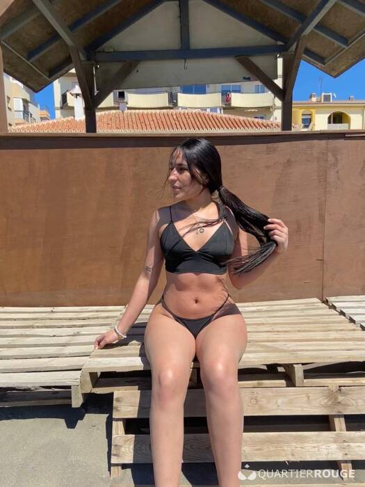 KARINA (Photo)