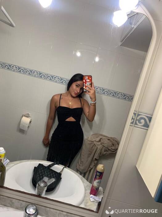KARINA (Photo)