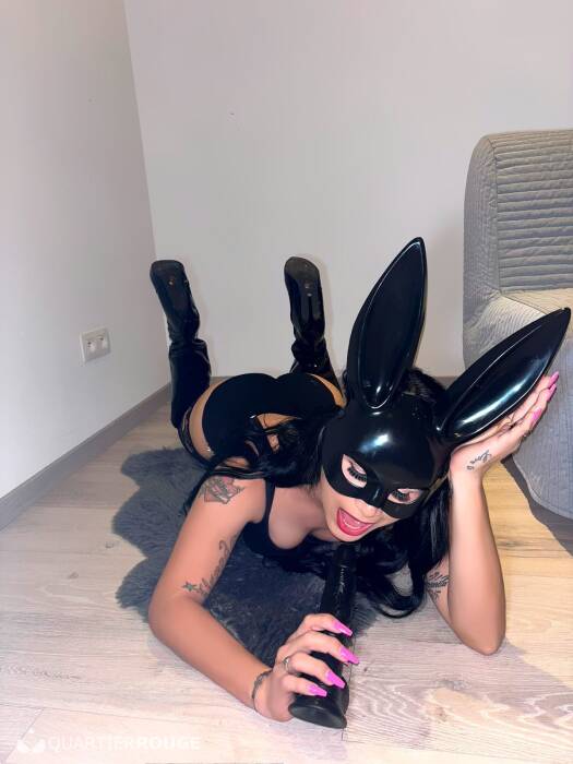 Luciana mariam (Photo)